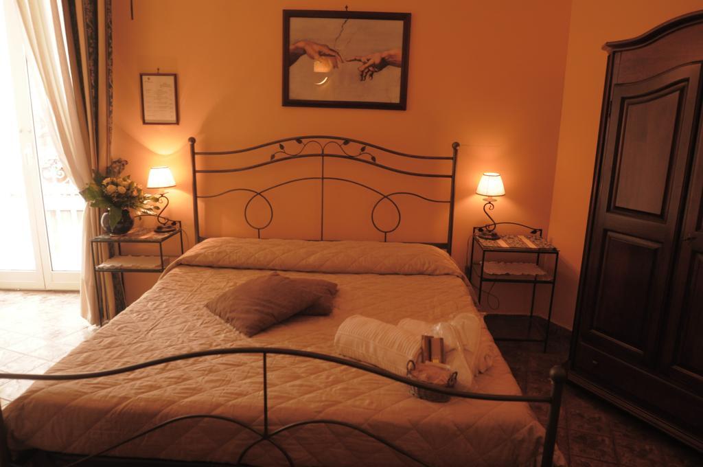 I Visconti Bed & Breakfast Napoli Exterior foto